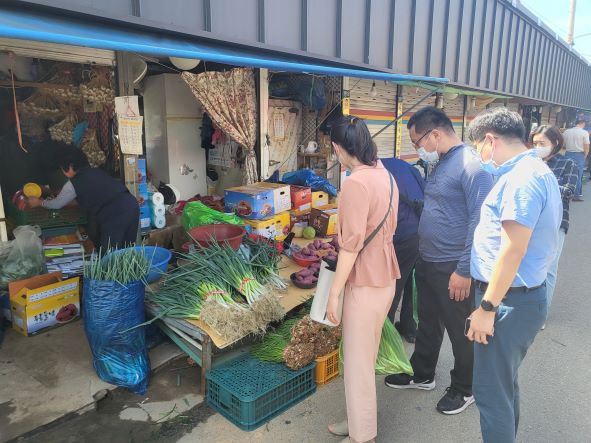 추석맞이 전통시장 장보기 행사 진행사진3