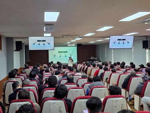 고객감동을 부르는 서비스(정아영 강사)