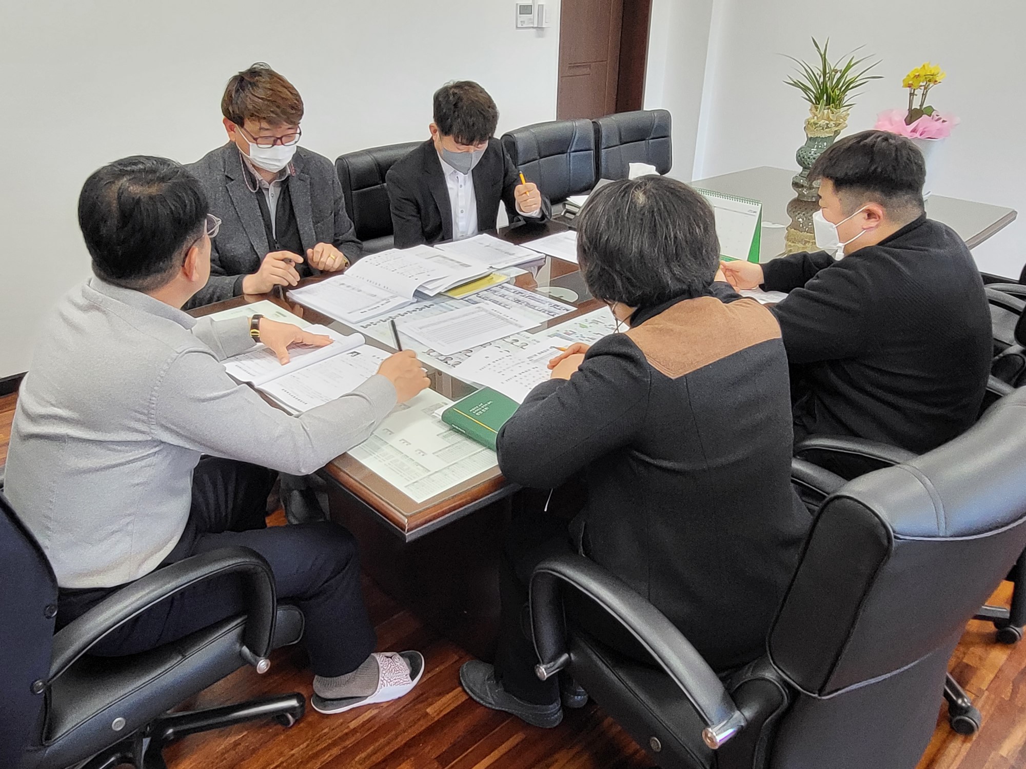 2022년도 강사선정위원회 실시 사진 두번째