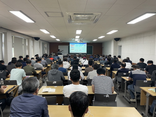 고속도로 교통안전 고건신 강사 사진
